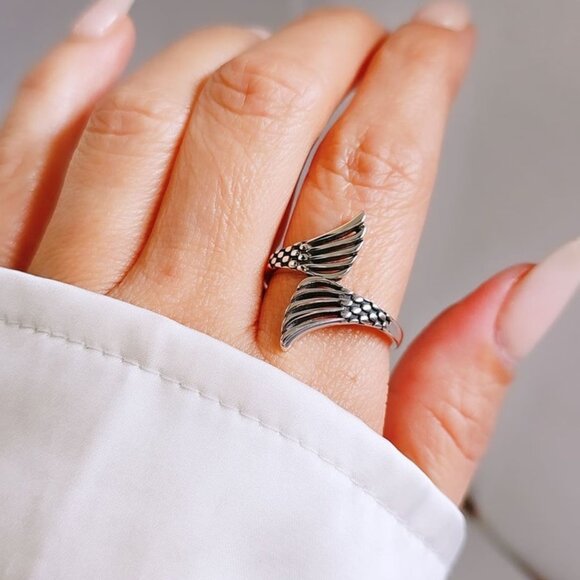 Sterling Silver Wraparound Ring, Abstract Ring, Mermaid Ring, Adjustable Ring, - Picture 2 of 4